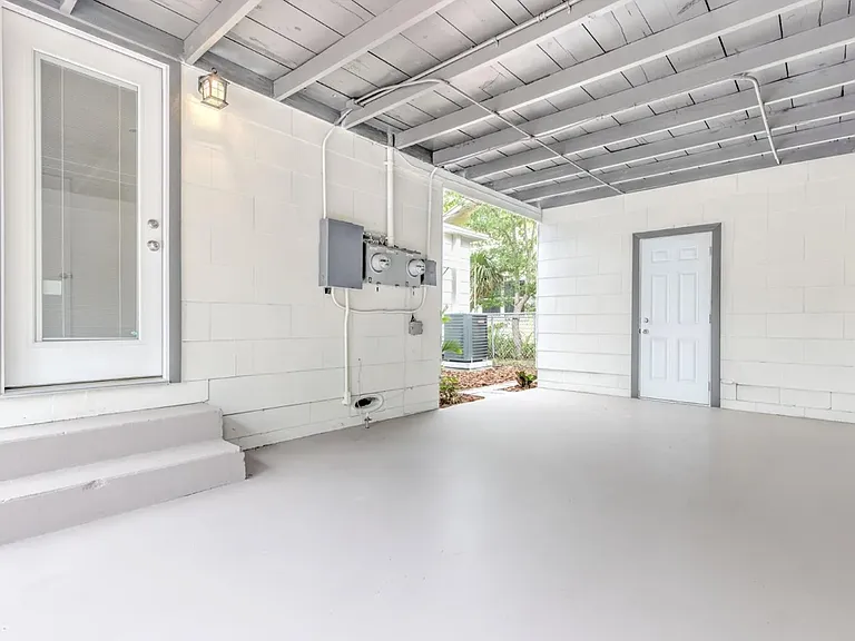 Carport
