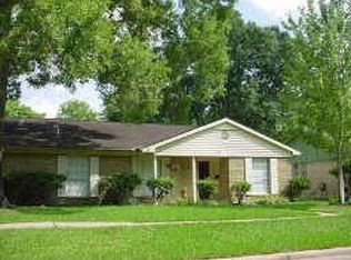 918 Wavecrest Ln, Houston, TX 77062