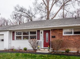 61 Bridle Path, Albany, NY 12205