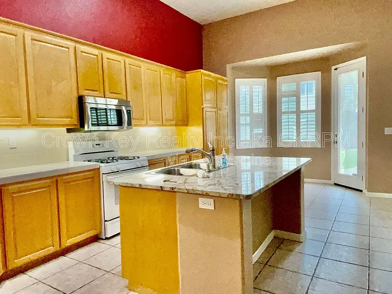 1844 Oswego Ct — Photo 30
