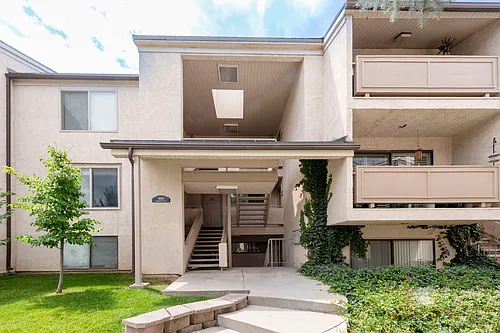 953 E Springcrest Ct #20 Photo 1
