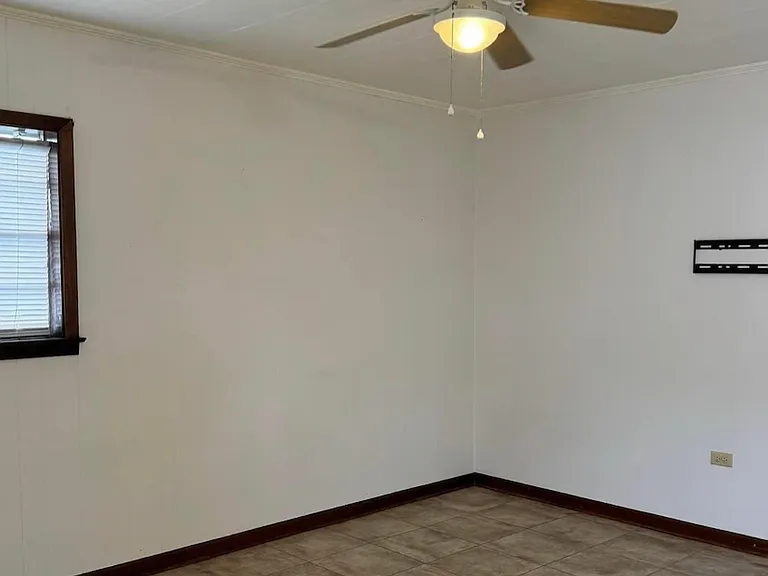 747 Tetreau St #1 — Photo 3