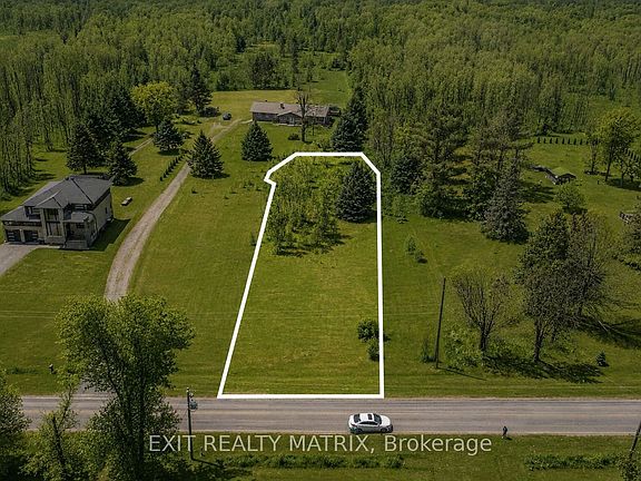 2nd image of 2080 Bouvier Rd