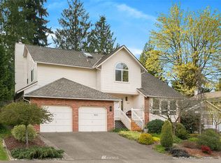 1825 Ilwaco Ave NE, Renton, WA 98059