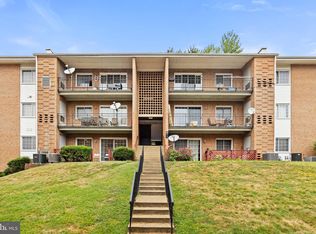 635 Waterloo Rd APT 211, Warrenton, VA 20186