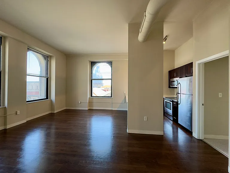 Charming 1 Bedroom/1 Bathroom Apartment Unit in Downtown Baltimore, MD! Unit 416 — Photo 129