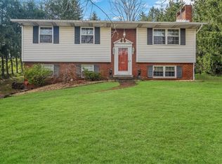 1949 Rostraver Rd, Rostraver Township, PA 15012