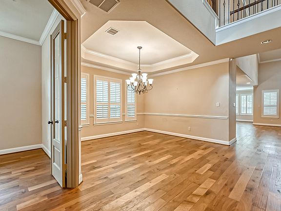 5th image of 1015 Arden Oaks Dr