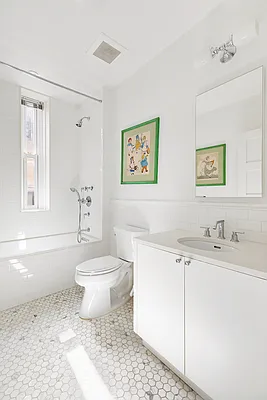 Sold by Compass | media 10