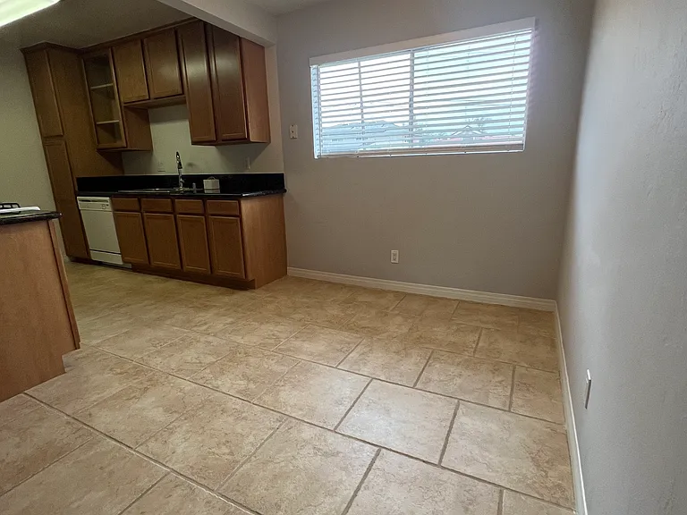 1420 W Lambert Rd #416 — Photo 12