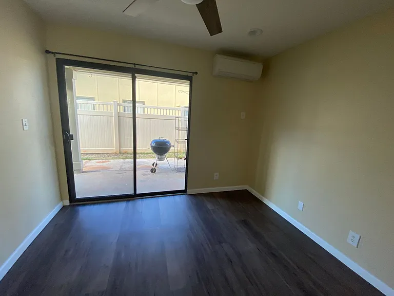 91-1054 Pakaweli St — Photo 10