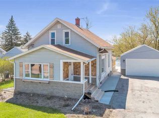 1761 W Main St, Appleton, WI 54911