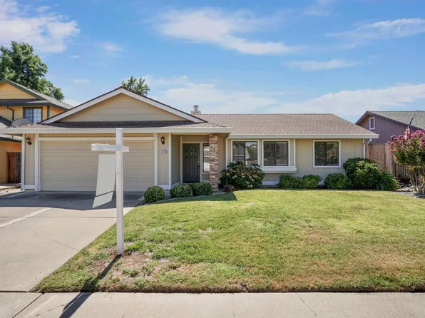 1315 Pilgrims Dr, Roseville, CA 95747