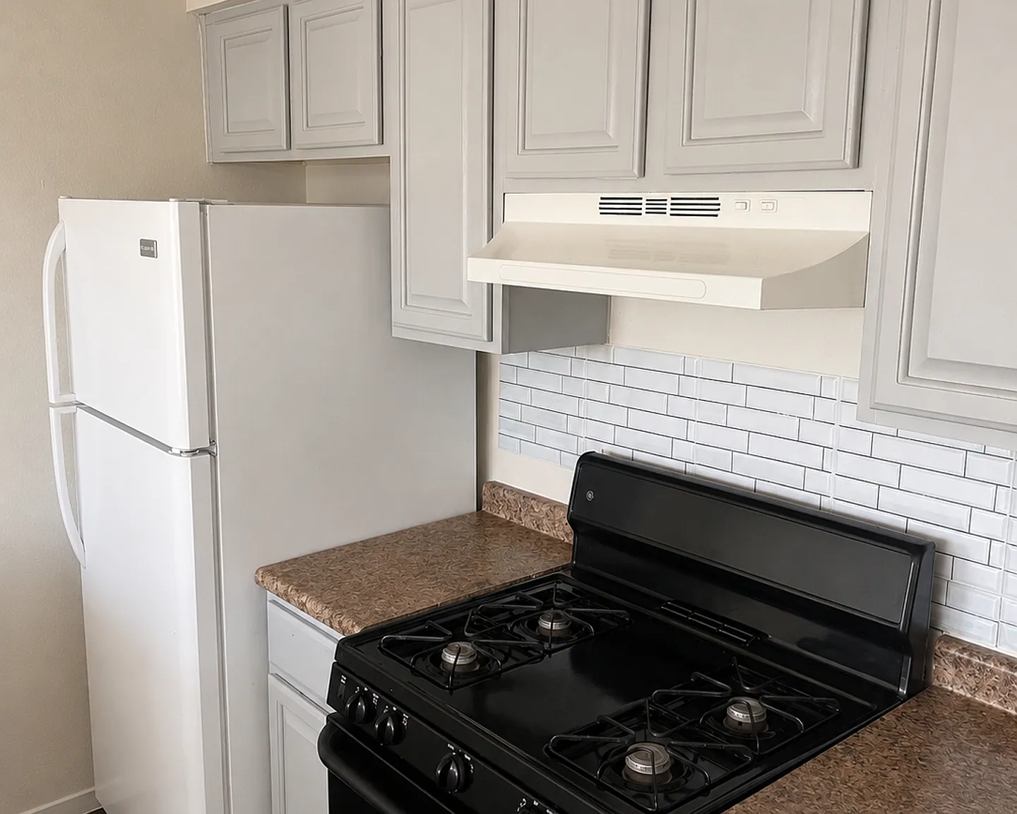 Austin Apartment Community | Covered Pavilion | Dedicated Resident Parking — Photo 2