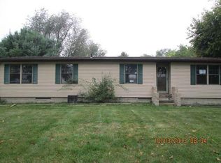 54515 Tulip Rd, New Carlisle, IN 46552