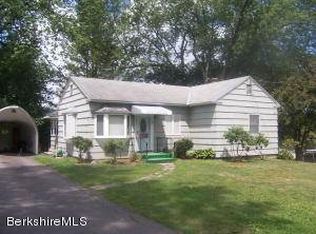 34 Thomas Rd, Pittsfield, MA 01201