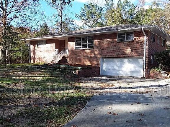 3rd image of 7016 Briarwood Ln