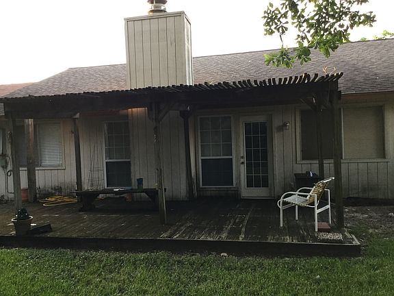 3rd image of 17715 Autumn Hills Dr