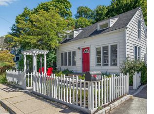 200 Woodbine Ave, Northport, NY 11768