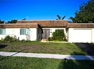 8100 NW 75th Ave, Tamarac, FL 33321