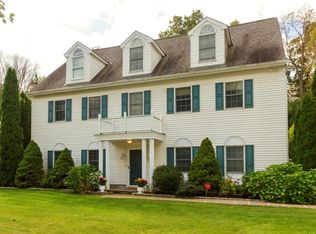 7 Buxton Rd, Bedford Hills, NY 10507