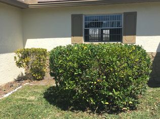 1310 Robbinswood Dr, Rockledge, FL 32955