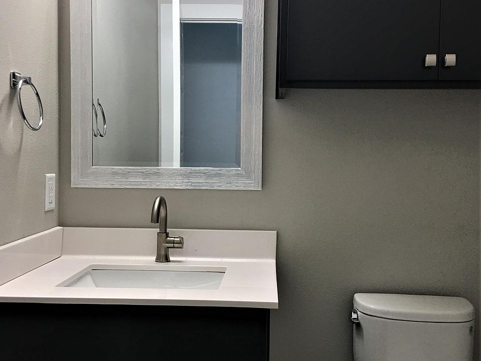 Downstairs half bath