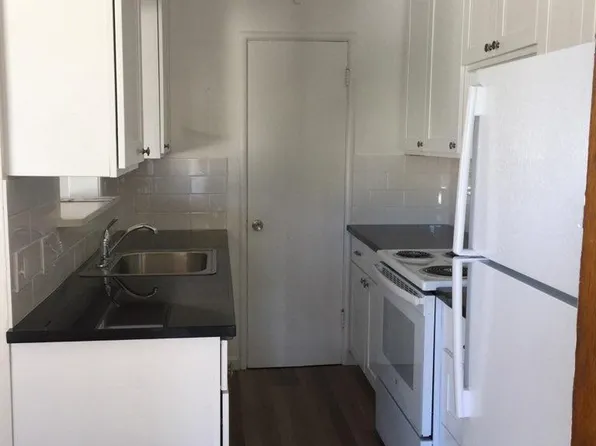 1956 Ivy St, San Mateo, CA 94403