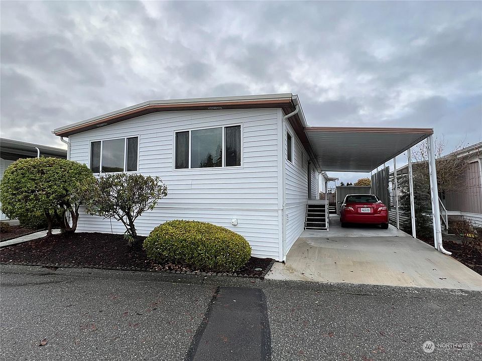 1st image of 1415 84th St SE Unit 18