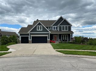 9600 N Evanston Ct, Kansas City, MO 64157