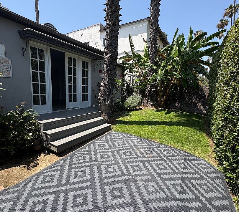 1st image of 115 N Catalina St #115