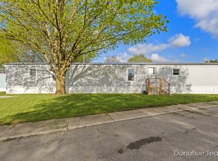 1800 W Main St #57, Lowell, MI 49331
