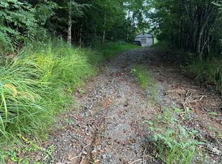 Grapevine Rd, Marshall, NC 28753