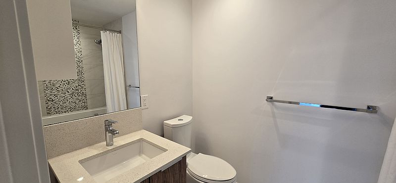 Vancouver Apartment for rent - 3 Bedrooms — photo 6