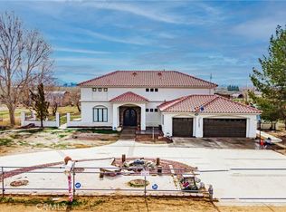 23585 Resoto Rd, Apple Valley, CA 92307