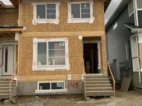 143 E Ambleridge St E, Calgary, AB T3P 3H2