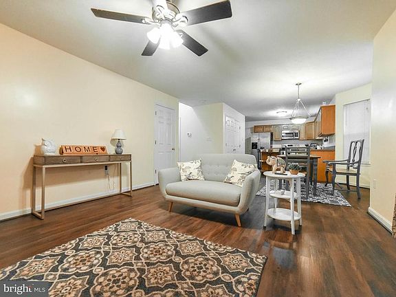 4th image of 8412 Sailboat Ln