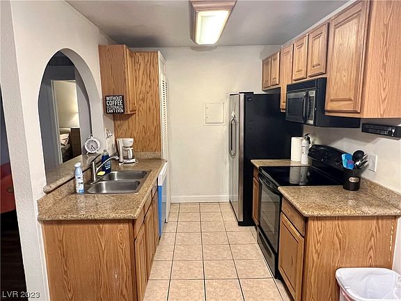 5th image of 1515 E Reno Ave Unit A203