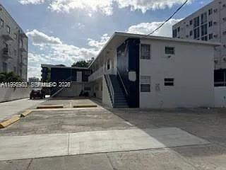 1607 NW 16th Ave #1 — Photo 23