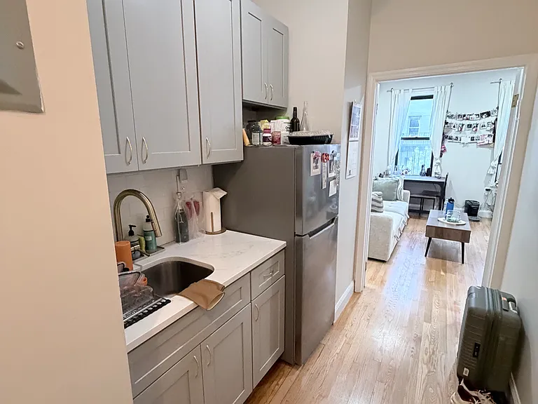444 E 78th St #18 — Photo 10