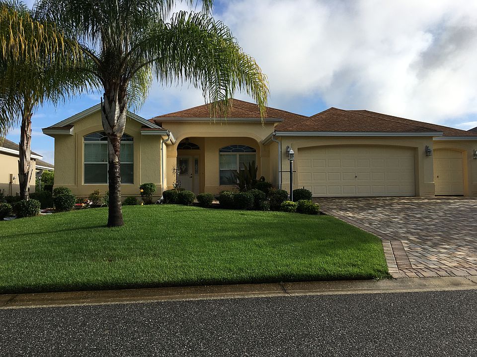 Pavers on the driveway 
