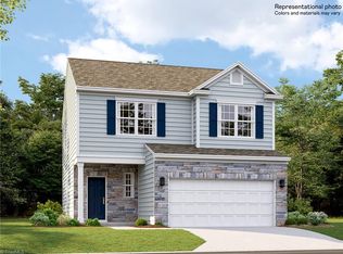 5525 Hydrangea St, Winston Salem, NC 27104