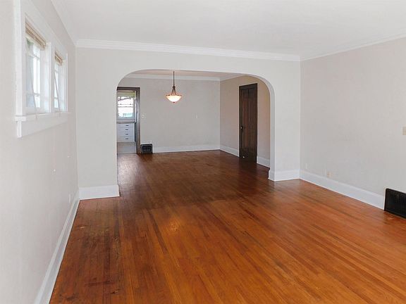 5th image of 316 Dawson Ave