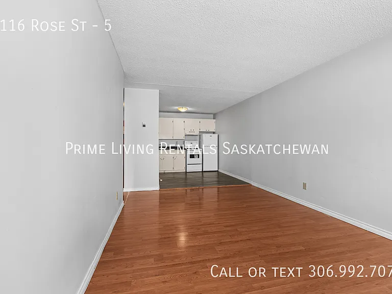 2116 Rose St #5 — Photo 6