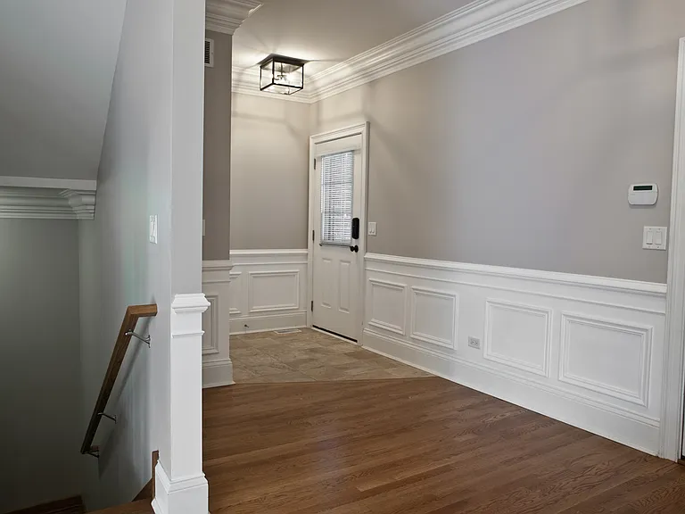 2211 Maple Hill Ct — Photo 2