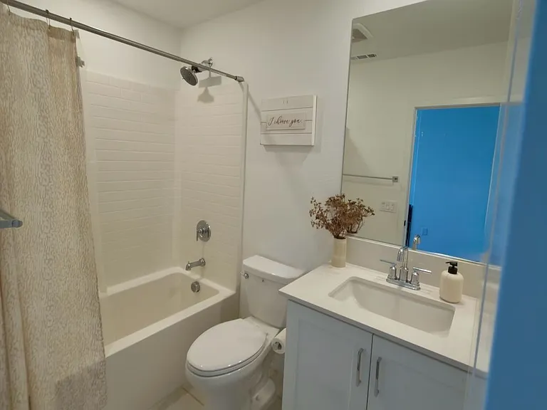 2052 Vela Ln — Photo 6