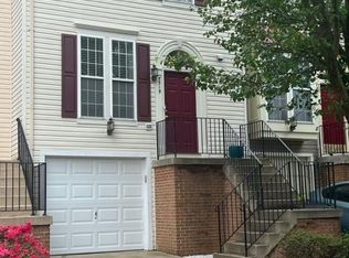 7719 Markham Grant Ln, Alexandria, VA 22315