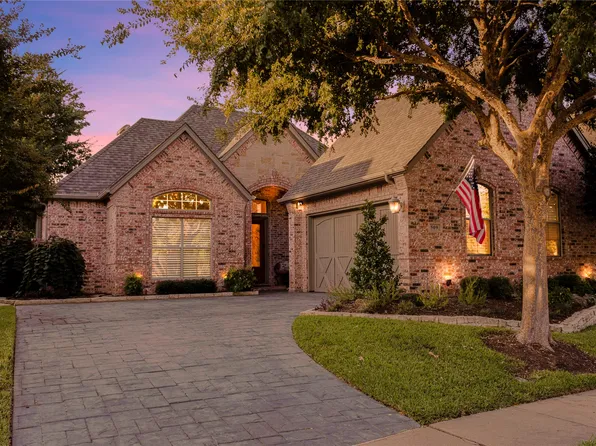 509 Waterford Ln, Colleyville, TX 76034