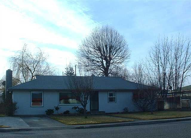1st image of 2429 W Clearwater Ave