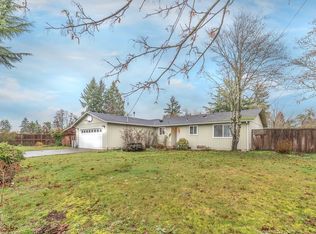 260 Oak Leaf Dr, Eugene, OR 97404